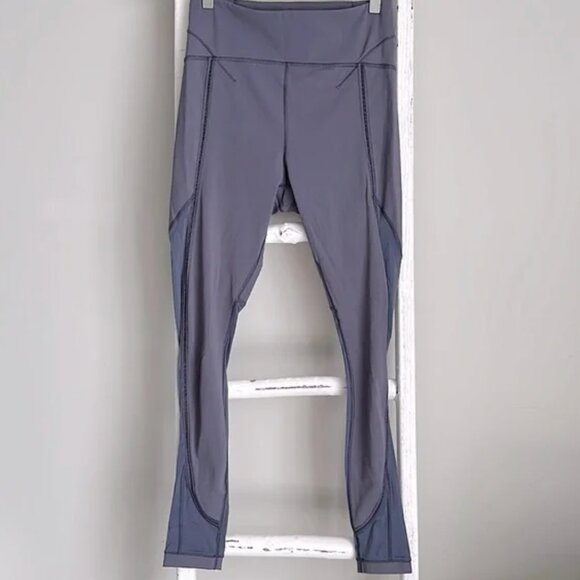 Lululemon leggings size 8 - Picture 6 of 8